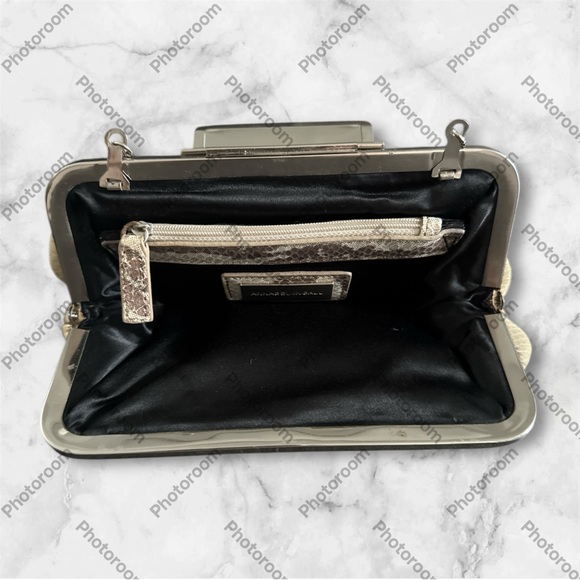 Annabel Ingall Vintage Gold and Beige Leather Clutch/Shoulder Bag w/Chain NWOT - Picture 3 of 5